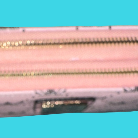 Wendy Keen Double Zip Around Wallet NWOT - Picture 4 of 5